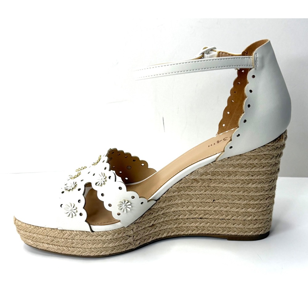 On 34th Women's Theodoree Espadrille Wedge Sandals White Linen Size 9M NWT/BOX - Picture 3 of 8